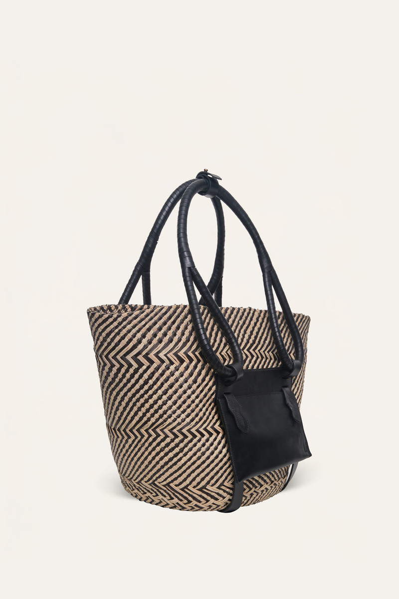 Johanna Ortiz Destination Seaside Tote Bag outlook