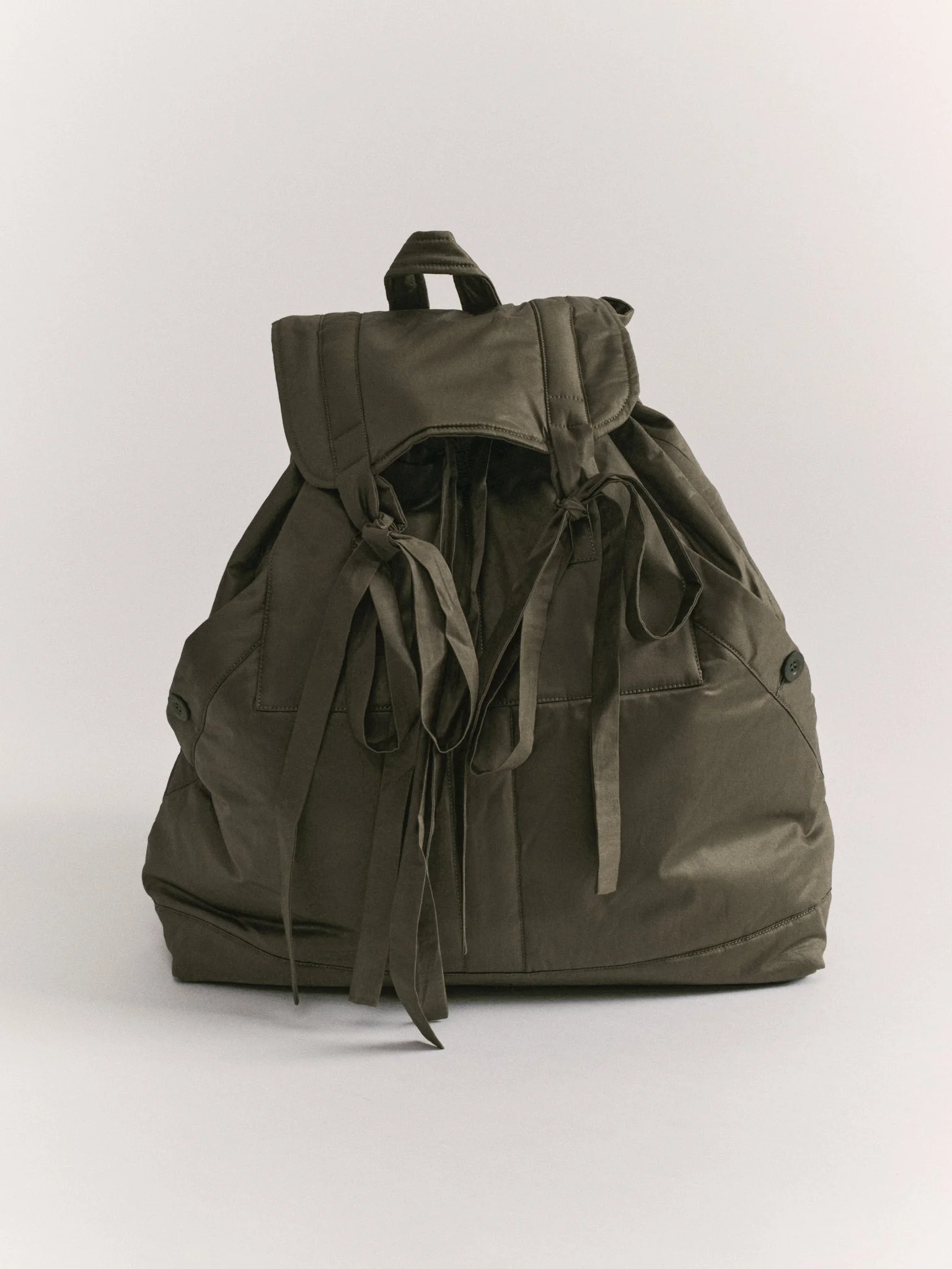 MILI BACK PACK - LACQUED - OLIVE - 1