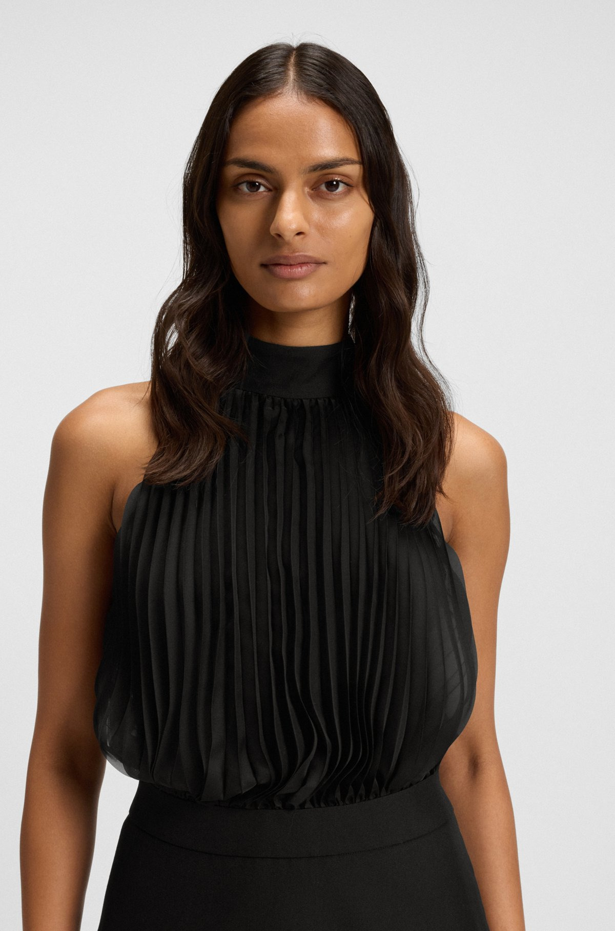 LONG-LENGTH PLISSÉ DRESS WITH PLAIN INSERT - 5