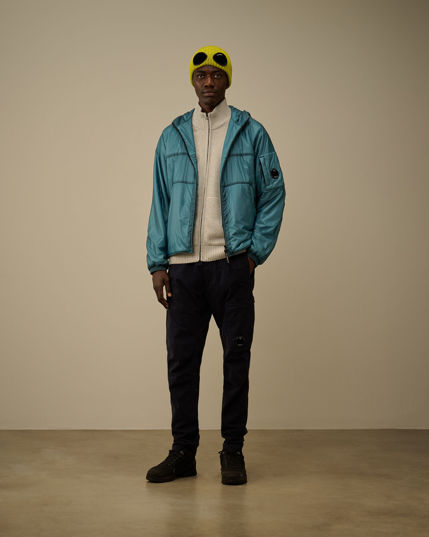 Lambswool GRS Full Zip Sweater - 2