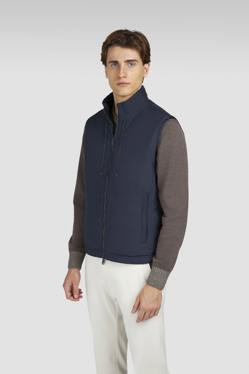 REVERSIBLE GILET IN WOOL, SILK, AND MICROFIBER 9