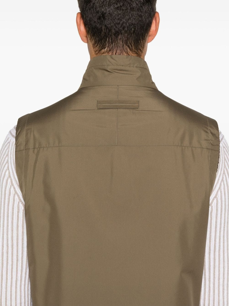 reversible gilet 5