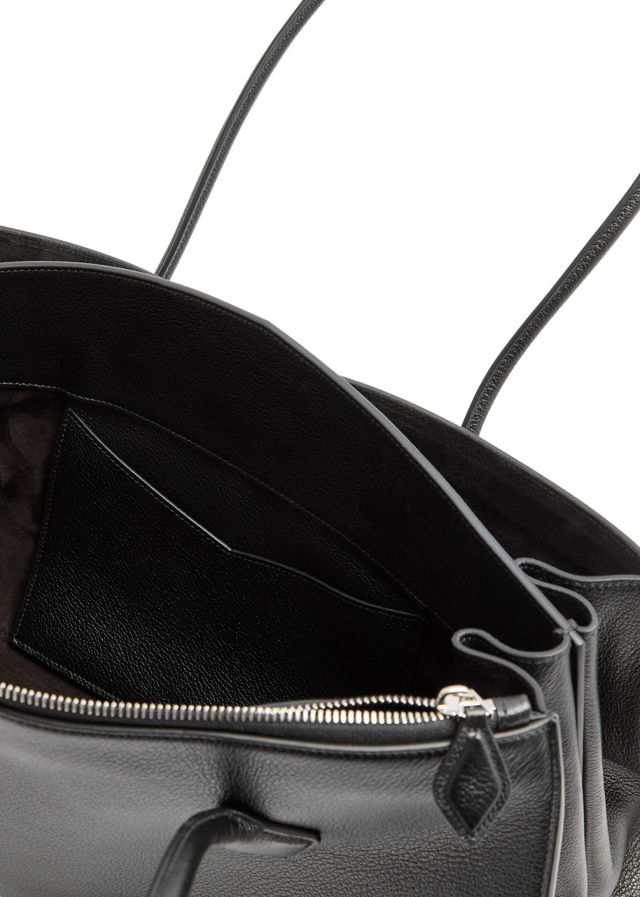 Alaïa Le Teckel Grained Leather Tote - 4
