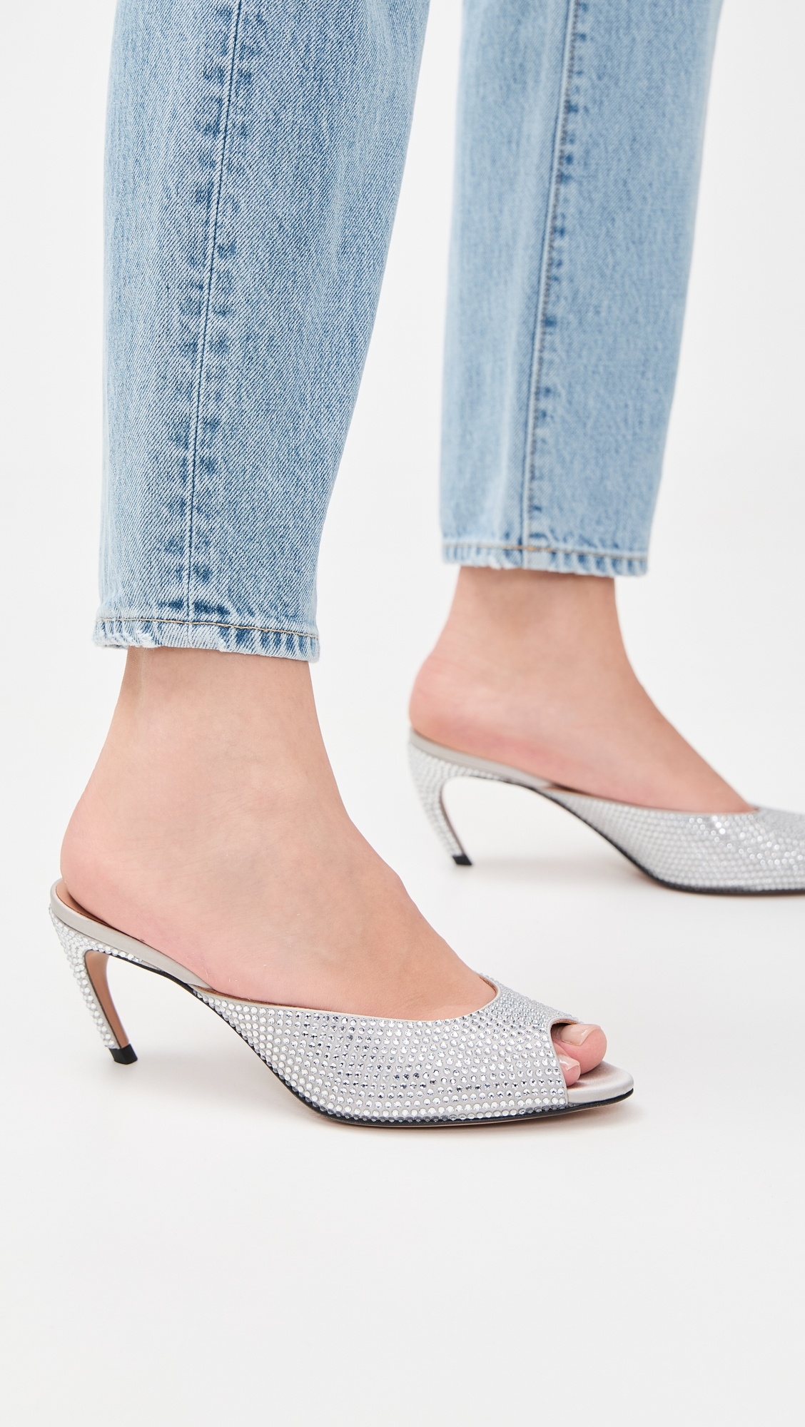 Ada Mules - 2