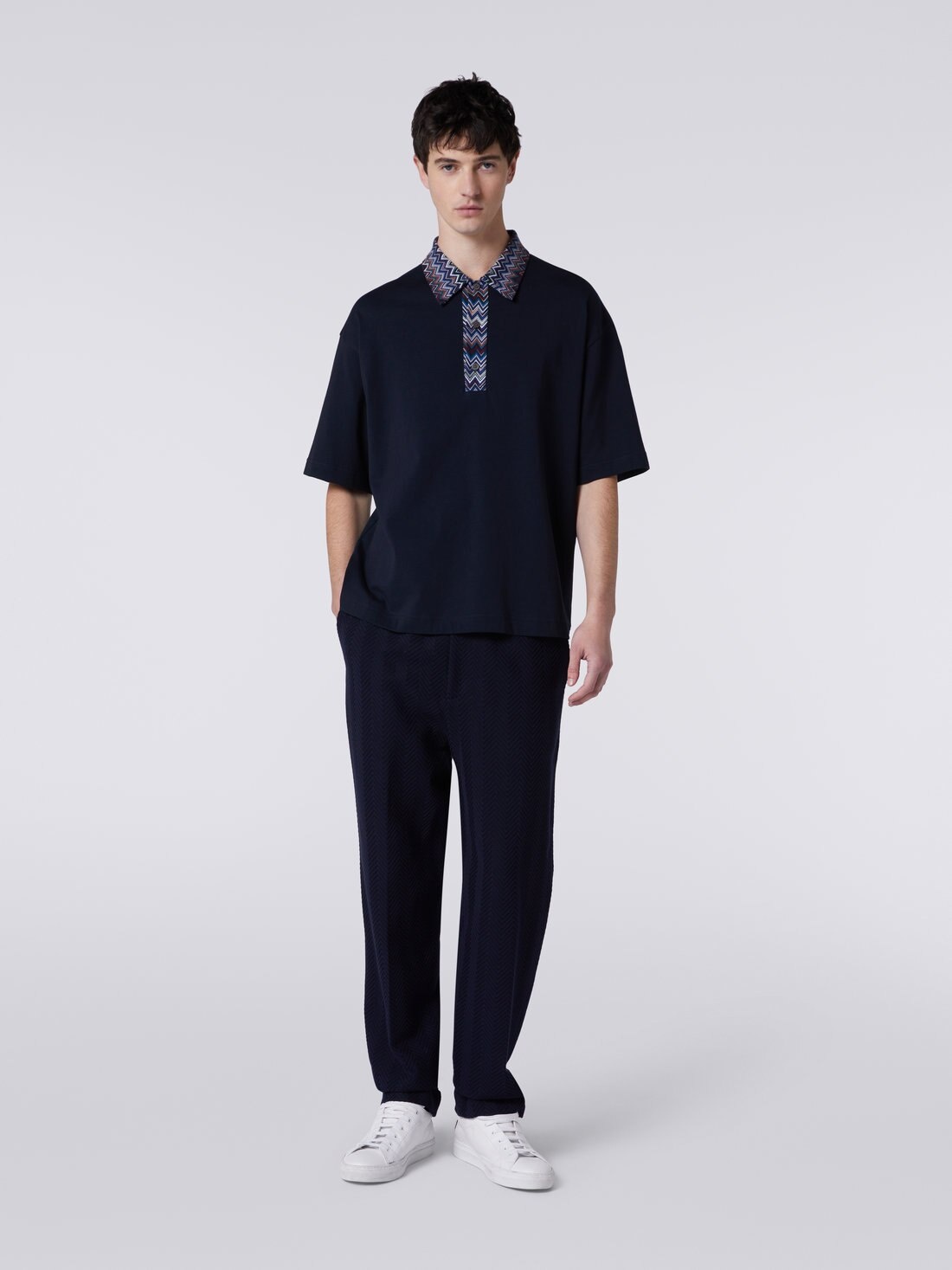 Short-sleeved cotton jersey polo shirt with zigzag inserts - 2
