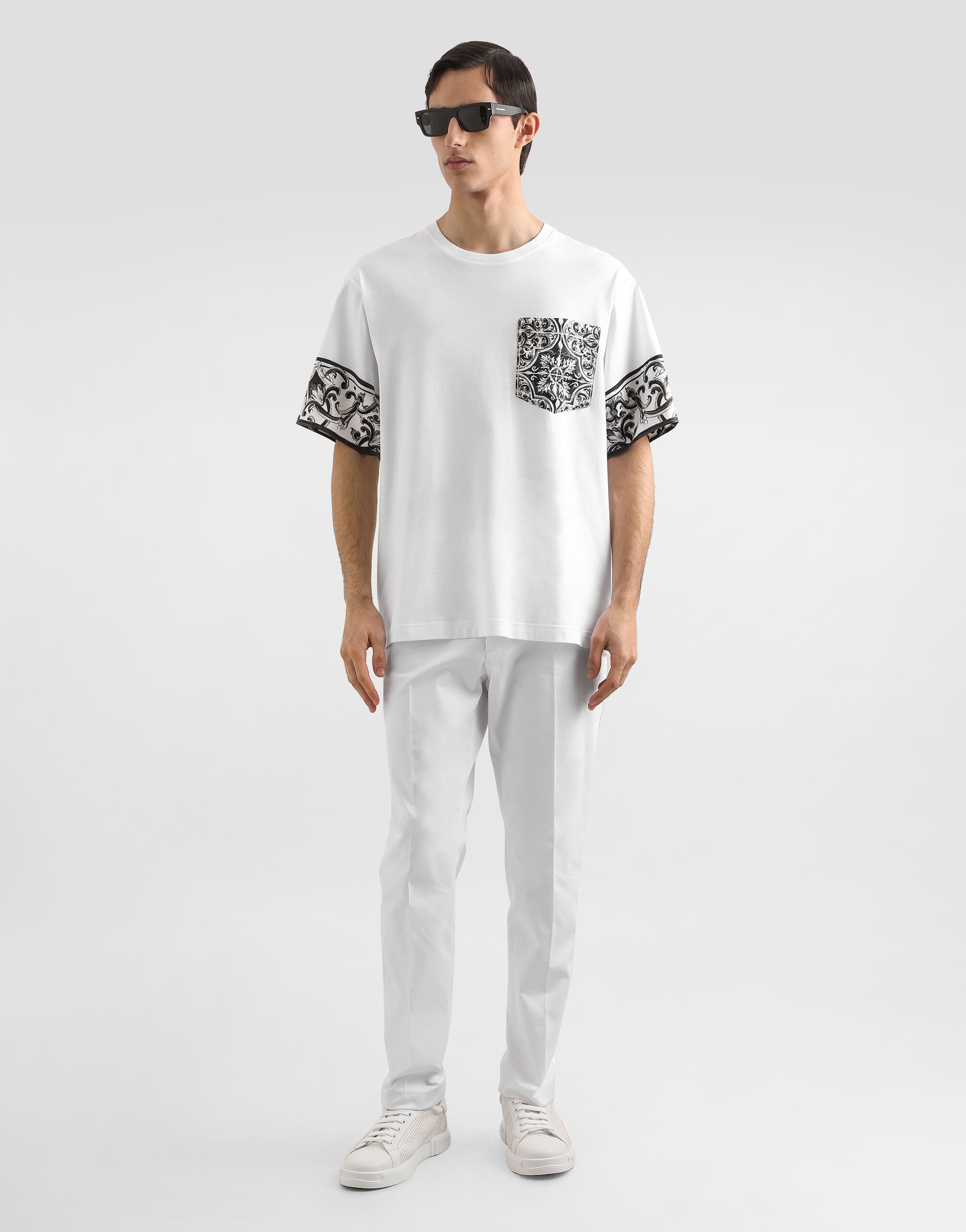 Short-sleeved t-shirt with majolica print - 2