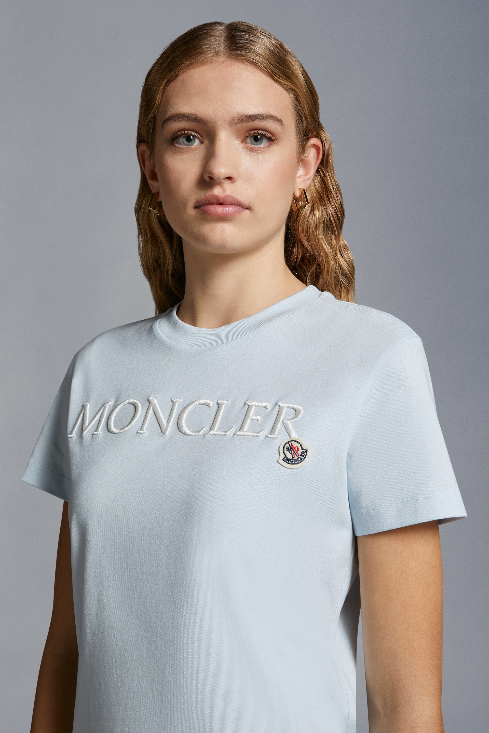 Embroidered Logo T-Shirt - 4