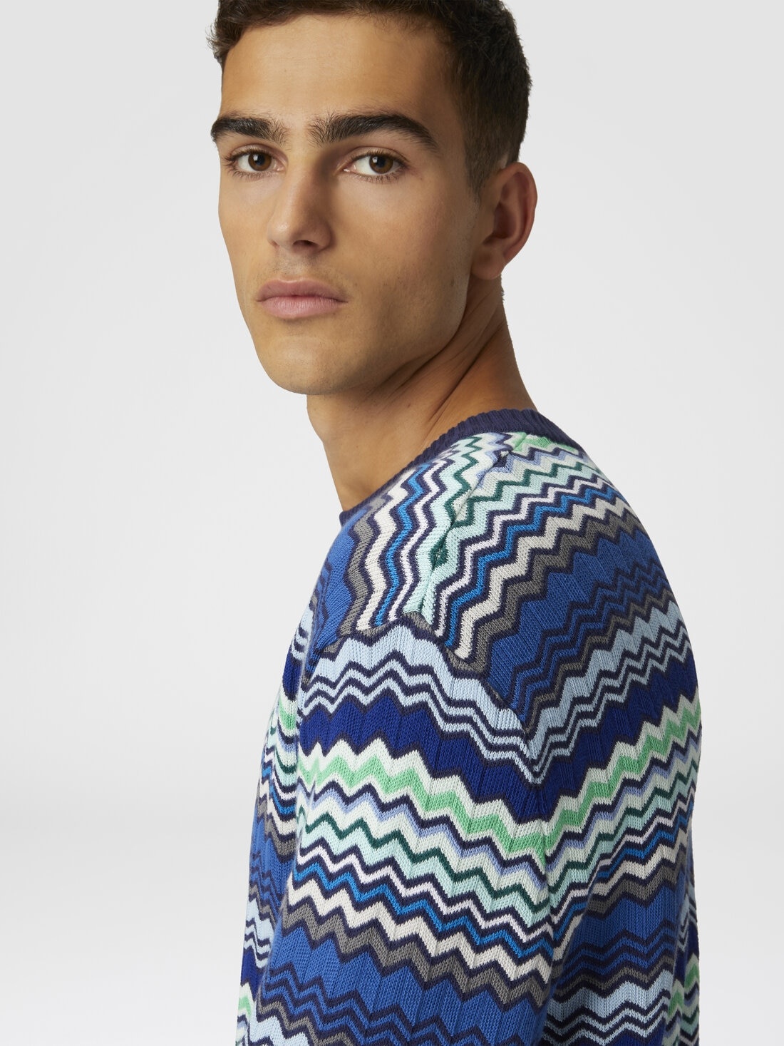 Cotton crew-neck pullover with micro zigzag and contrasting piping - 4