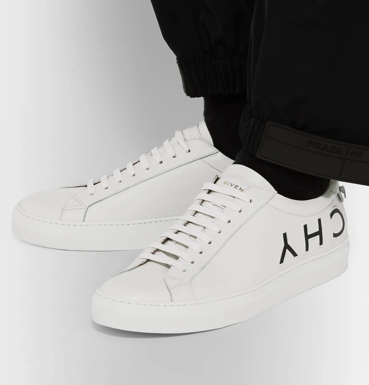 Urban Street Logo-Embossed Leather Sneakers - 5