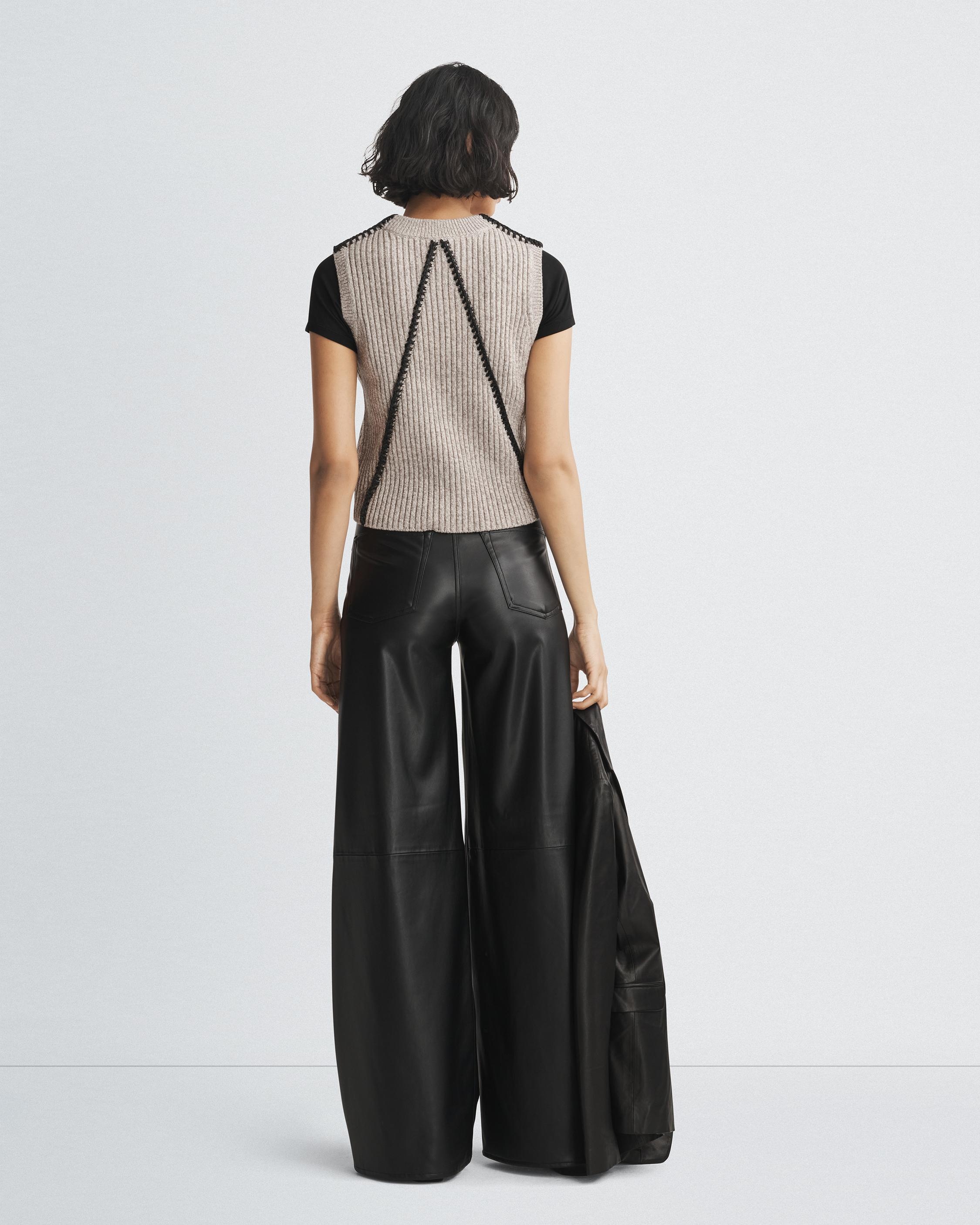 Ingrid Wool Vest
Relaxed Fit - 5