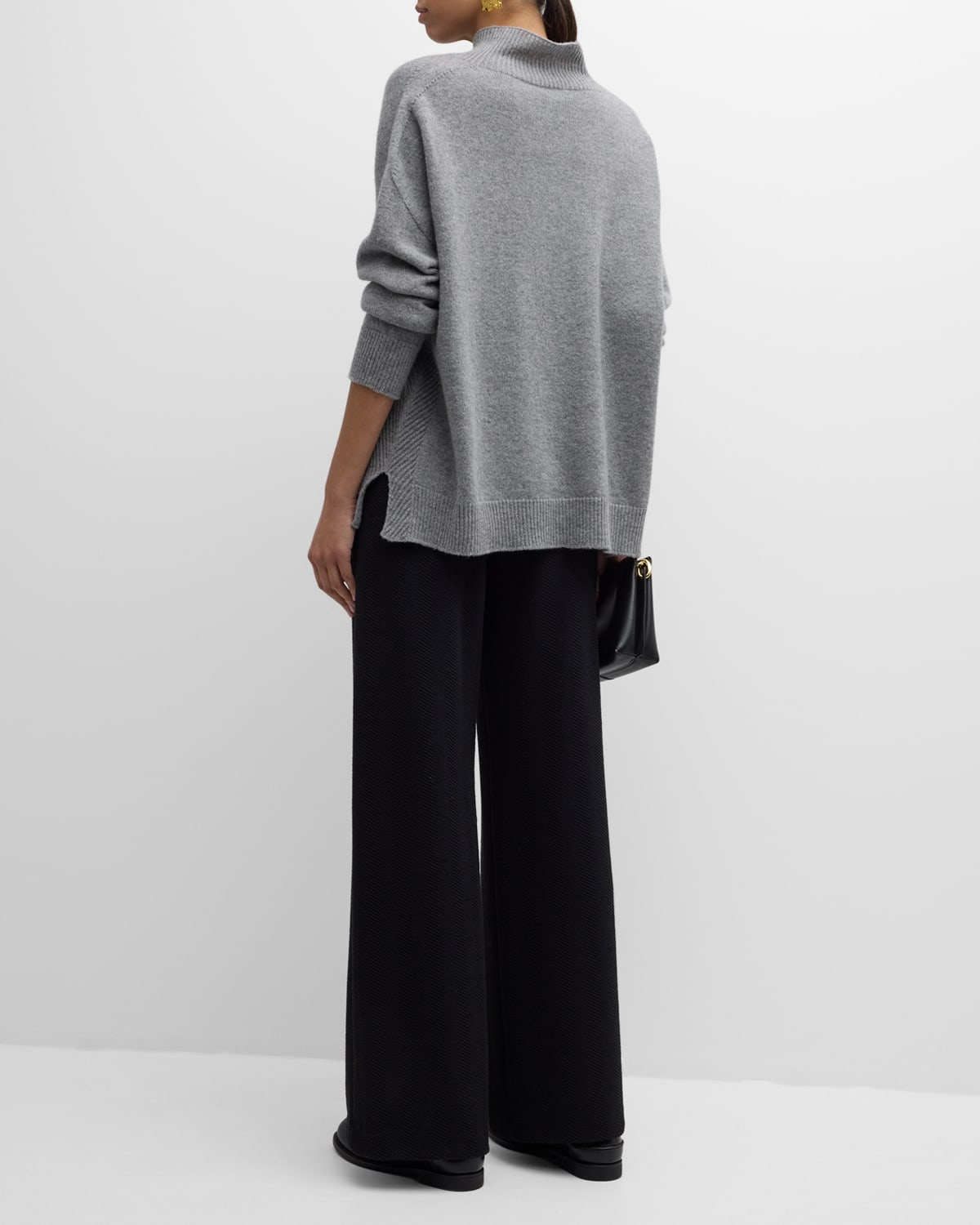 Turtleneck Wool-Cashmere Sweater - 4