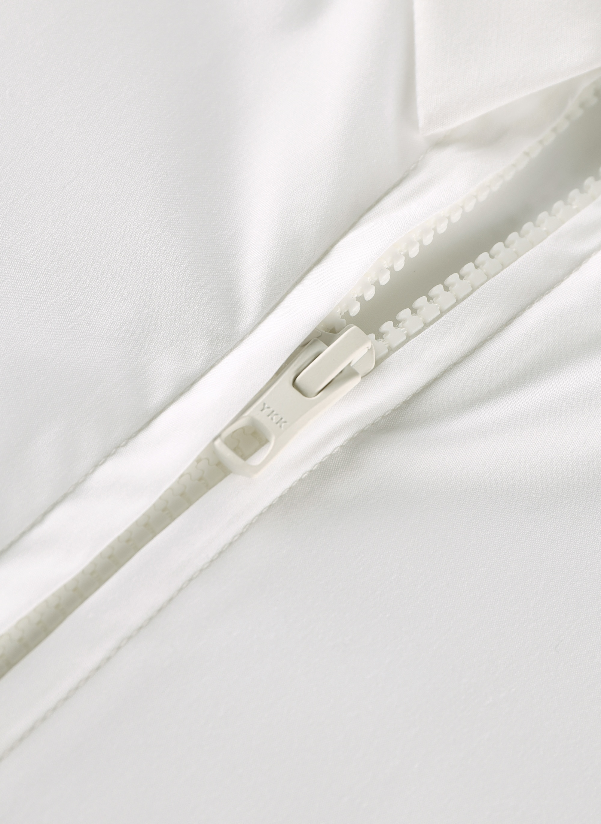 7.0 SHIRT RIGHT (WHITE) - 8