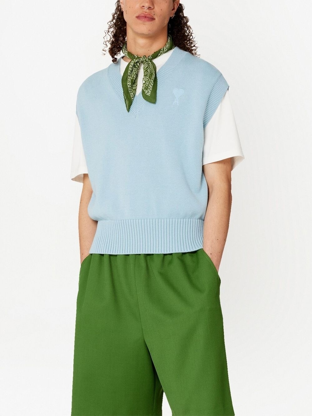 Ami De Coeur V-neck vest - 4