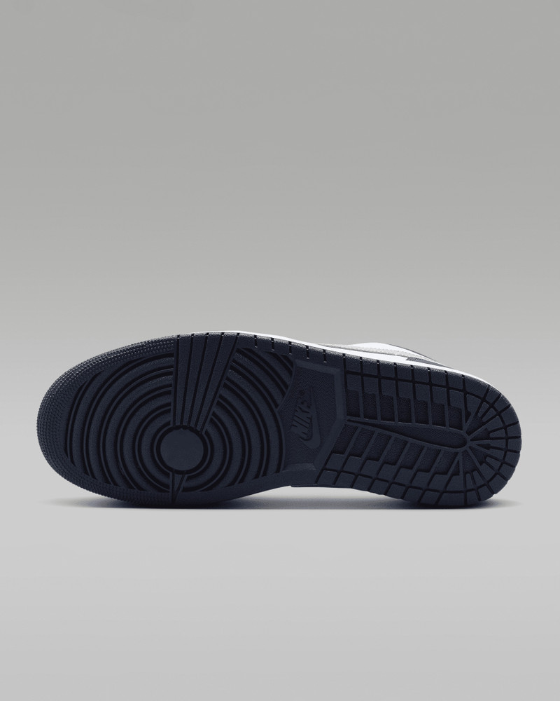 Jordan Men's Air Jordan 1 Low Shoes outlook