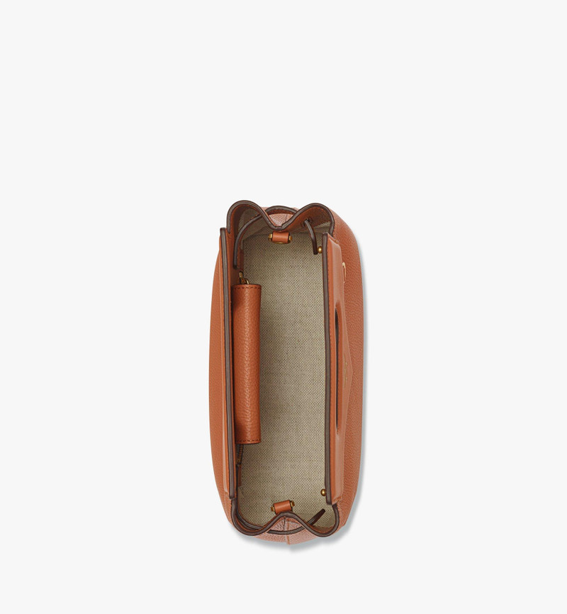 Soft Diamond Tote in Embossed Leather 4