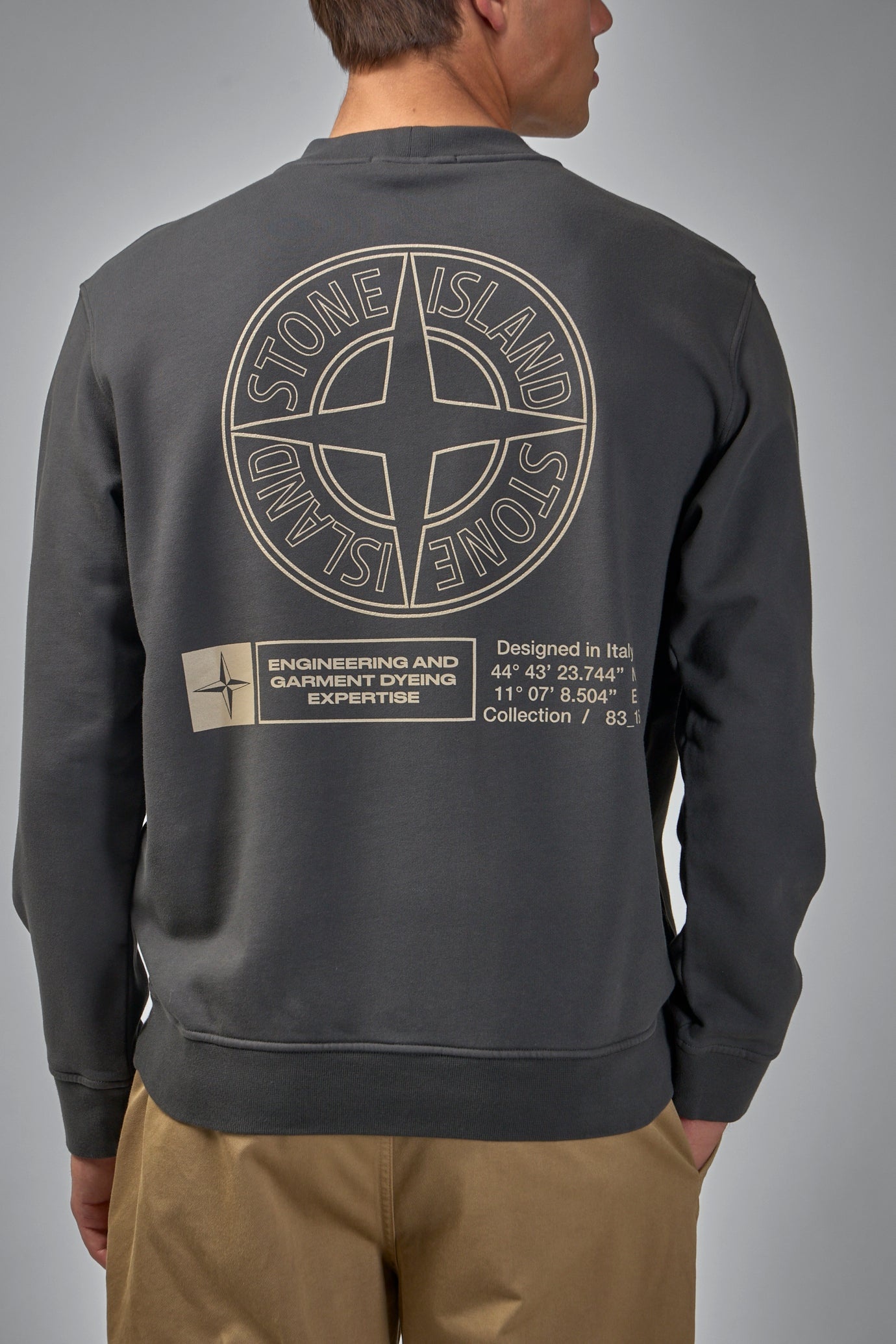Hooded Sweatshirt with Pouch Pocket - 2