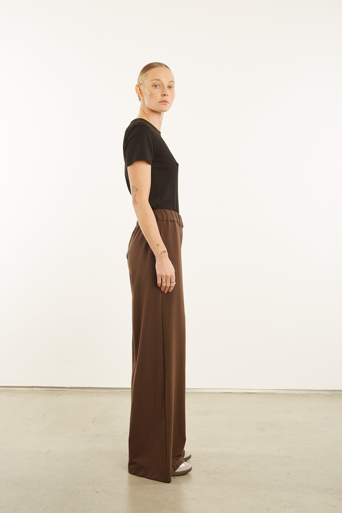 DARK CHOCOLATE CITY WIDE LEG PANTS - 4