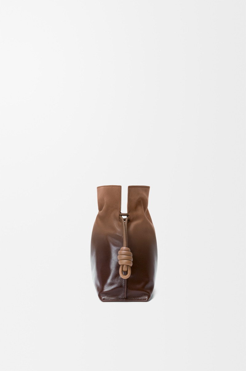 Medium Flamenco clutch in gradient patent nubuck 3