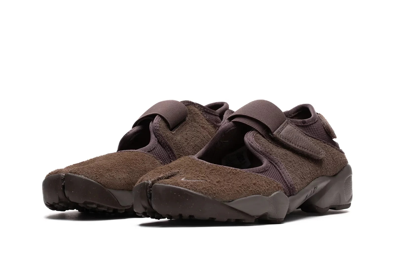 NIKE WMNS AIR RIFT IRONSTONE/CAVE STONE 【公式通販】
