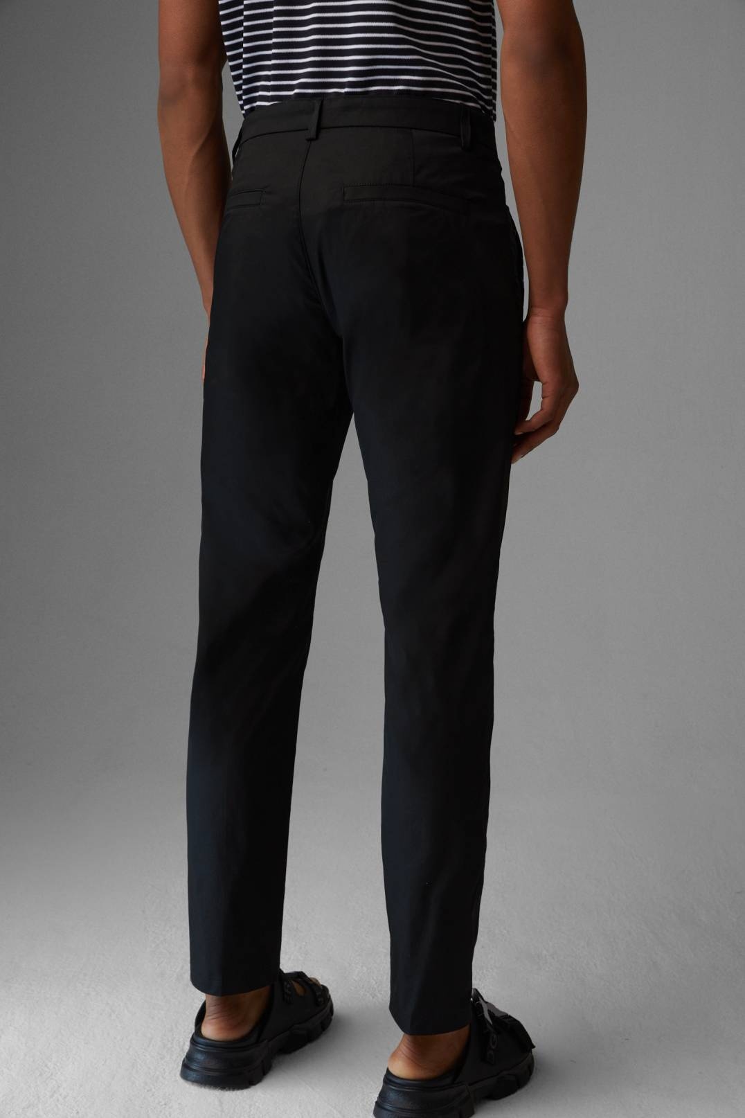 RILEY CHINOS IN BLACK - 3