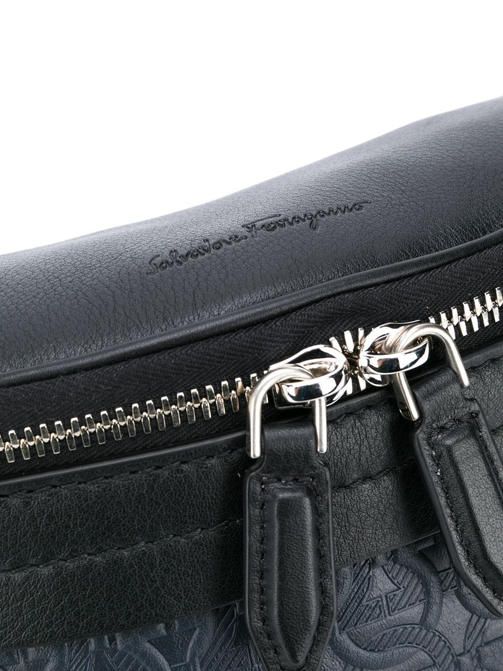 Gancini-embossed belt bag - 4