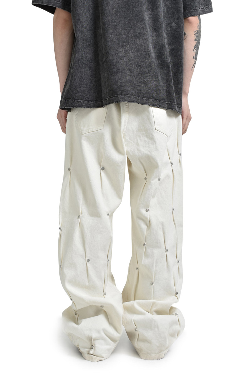 KUSIKOHC MULTIRIVET BURNT PANTS / WHT outlook