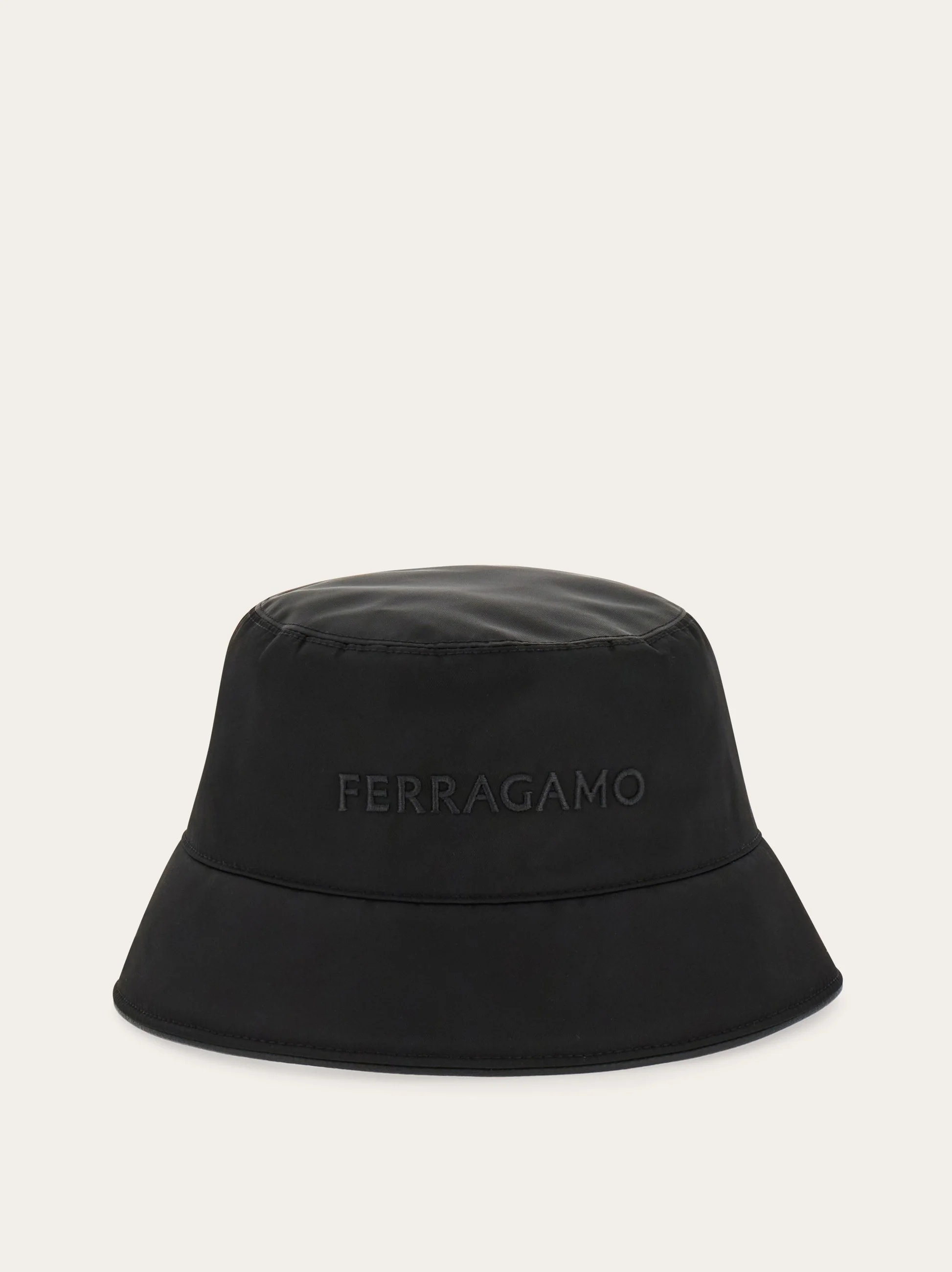 Bucket hat with embroidered logo - 1