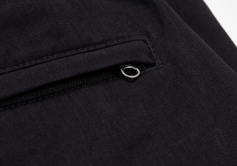 BASICALLY A WASHED COTTON SHORT BLACK 5