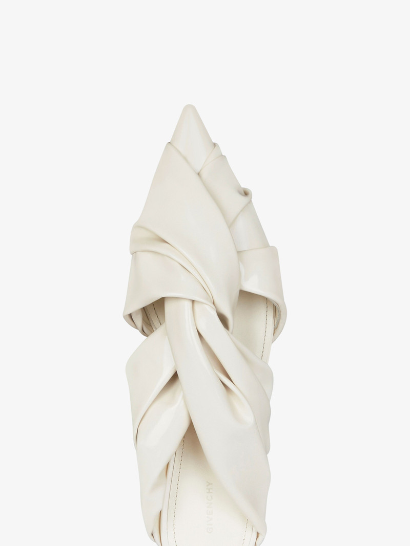 TWIST FLAT MULES IN LATEX 5