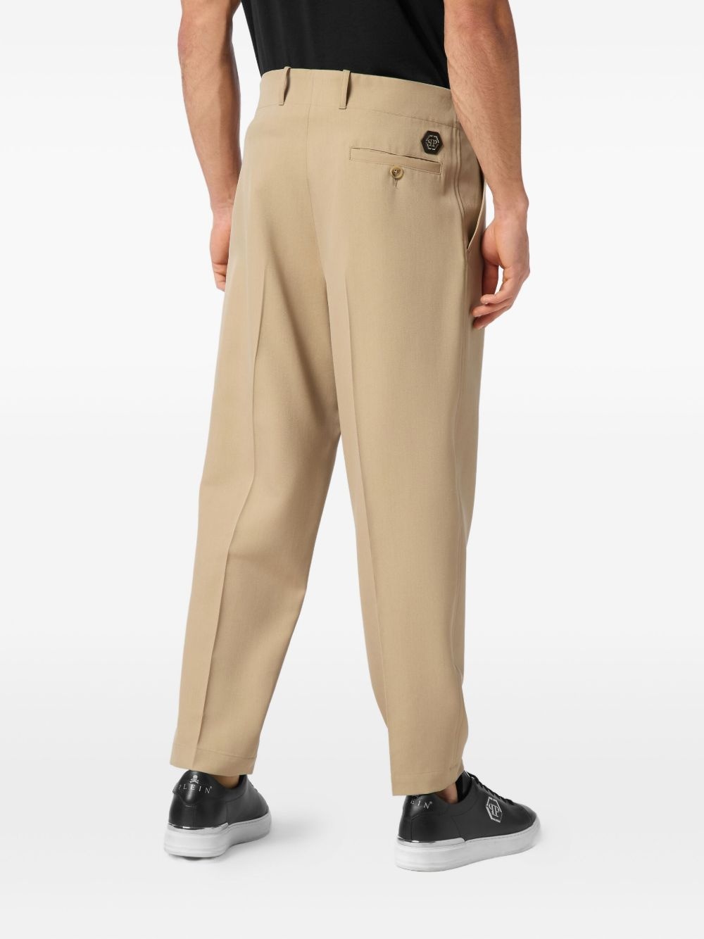 Classic Fit tapered trousers - 4