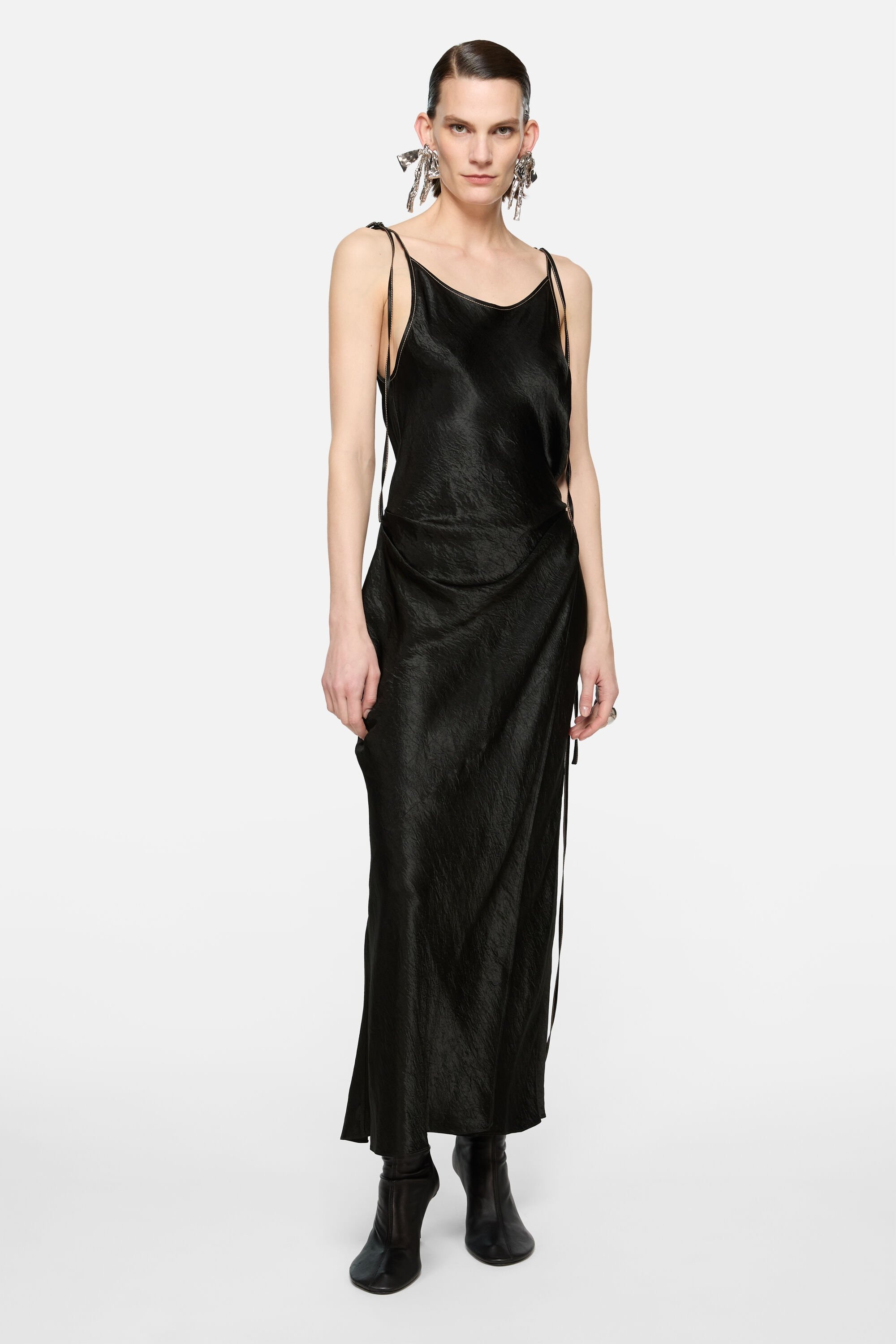 【関税込み】Acne Studios ブラック 長袖 ミディアムドレス Acne Studios Satin dress - Black | REVERSIBLE