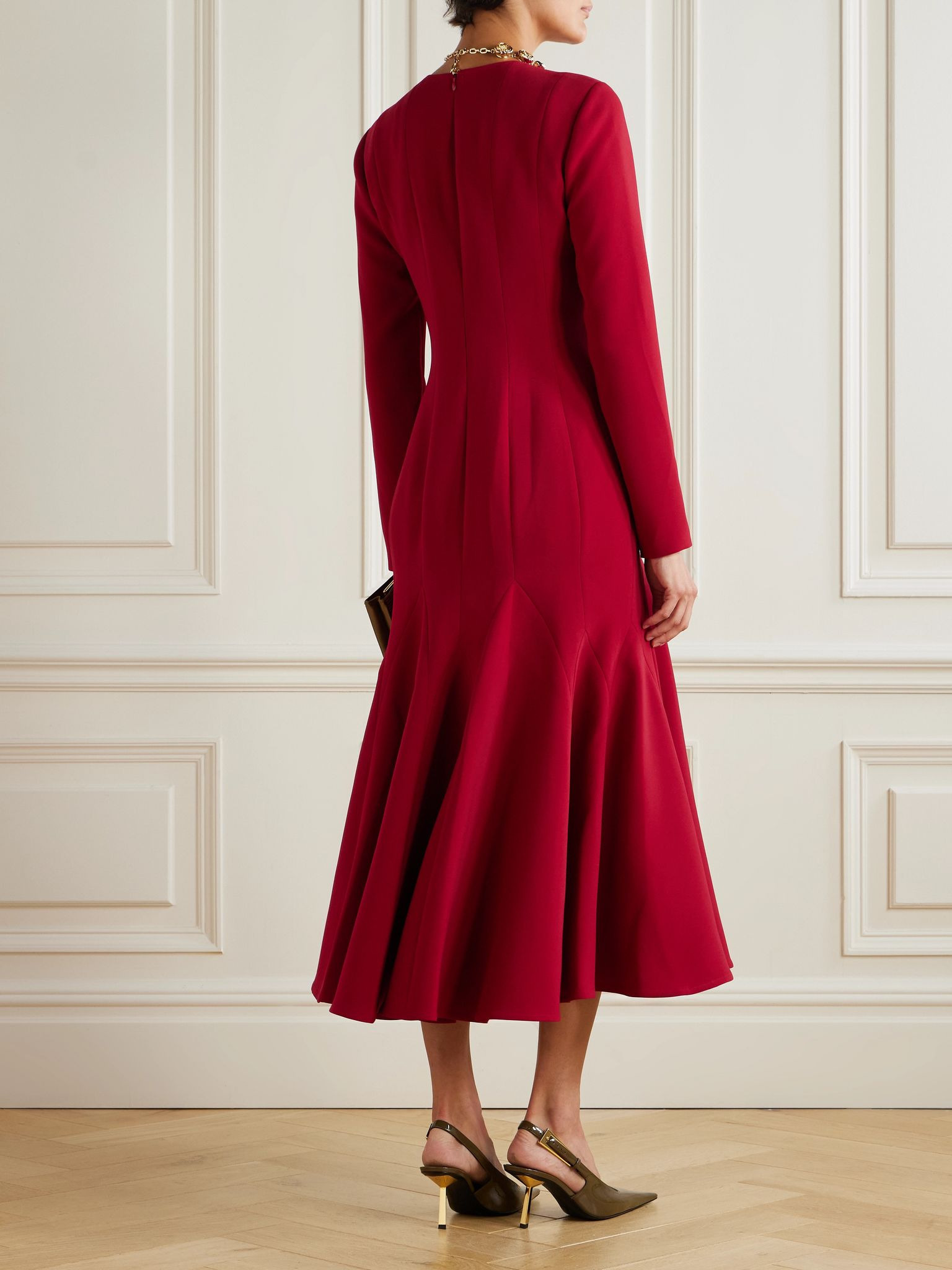 Pleated paneled crepe midi dress Red - 3
