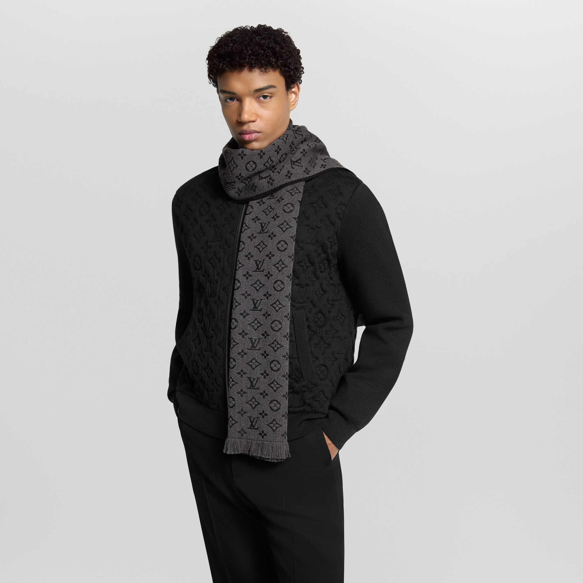 Monogram Classic scarf - 4