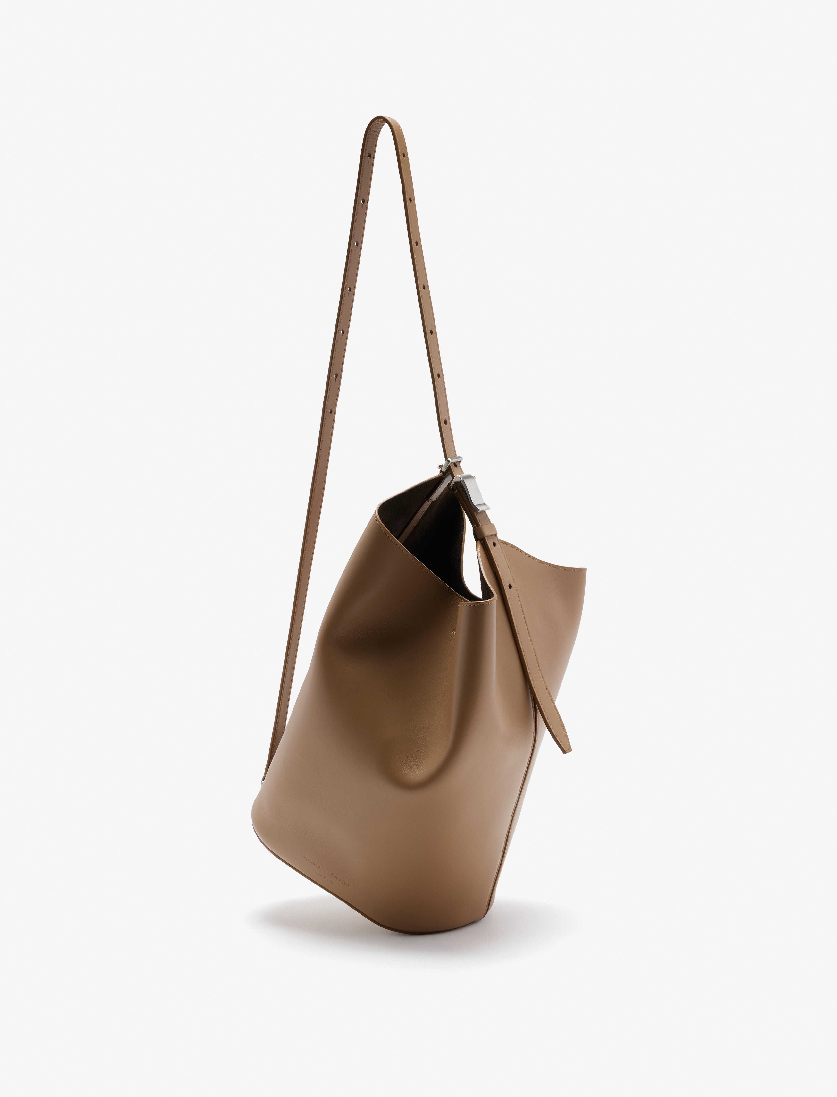 Brant Bucket Bag in Smooth Calf - 7