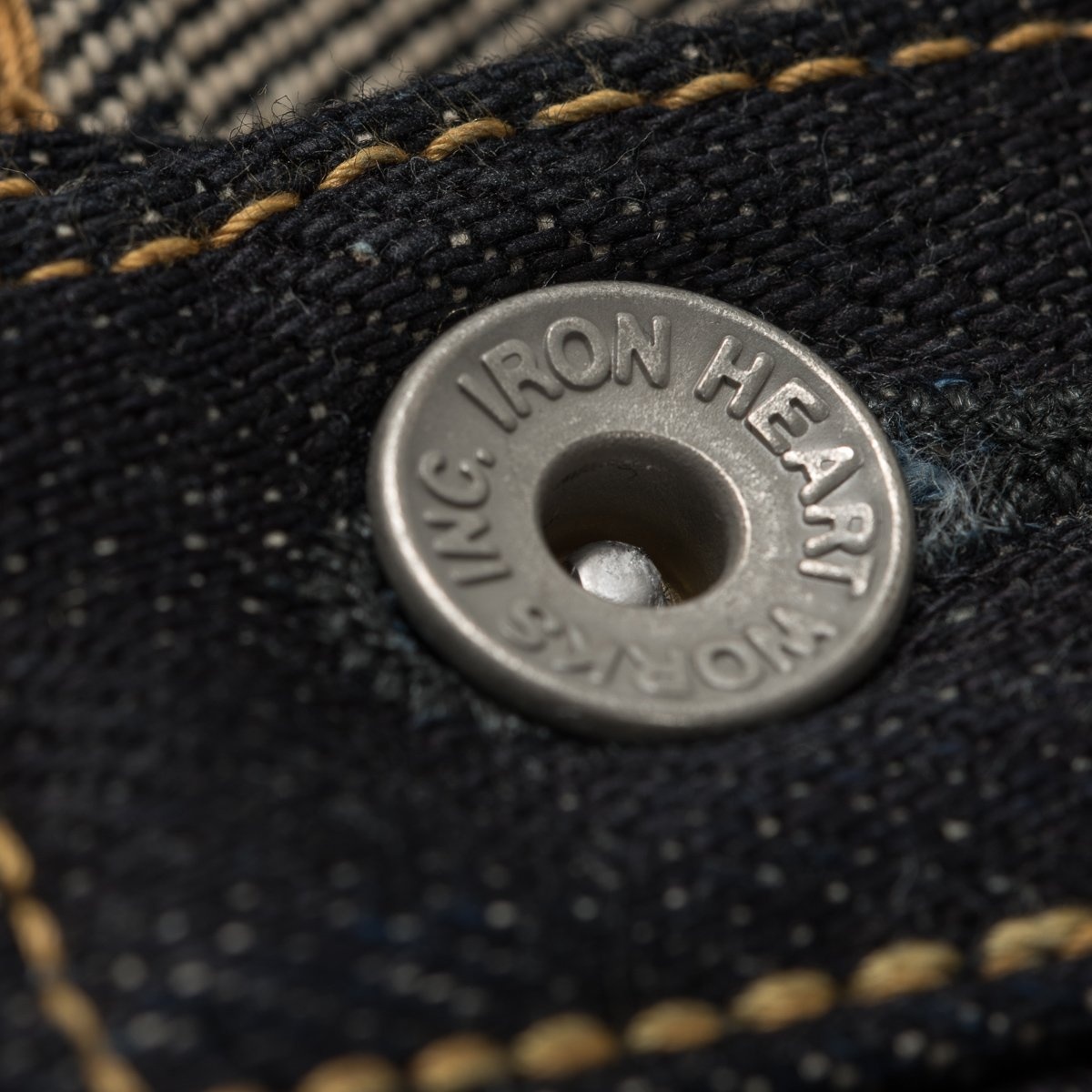 IH-666-XHS 25oz Selvedge Denim Slim Straight Cut Jeans - Indigo - 8