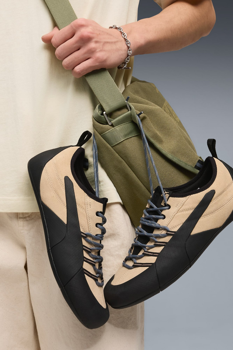 PUMA Klim Sneakers outlook