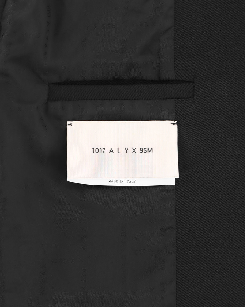 SLEEVESLESS SHOW BLAZER 4