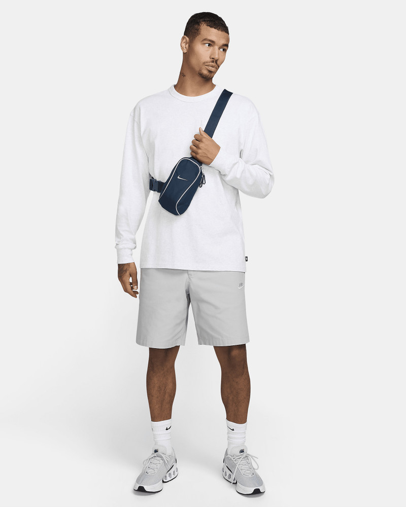 Nike Sportswear Essentials Crossbody Bag (1L) 9