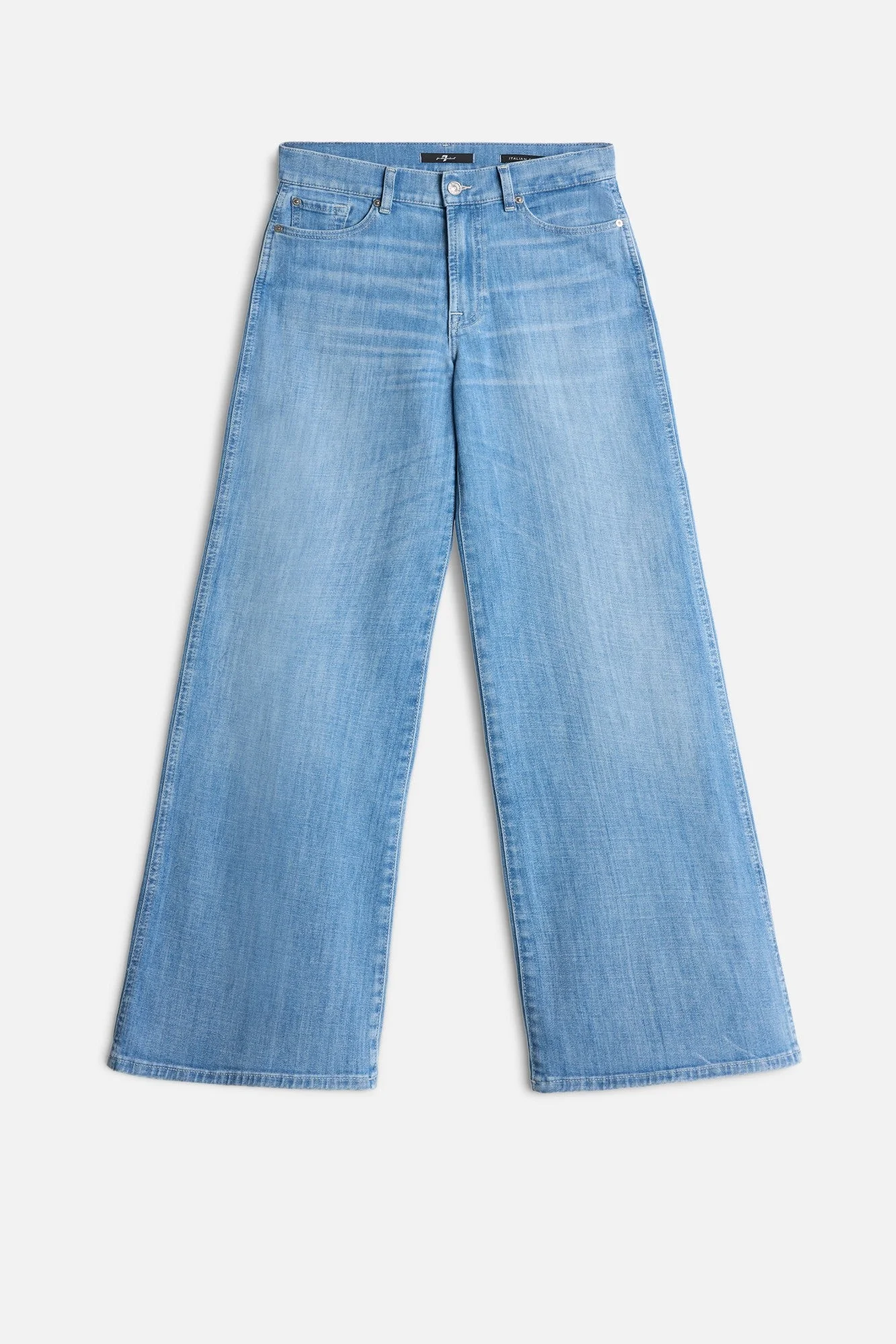 Left Hand Cropped Lotta in Charleston - 1