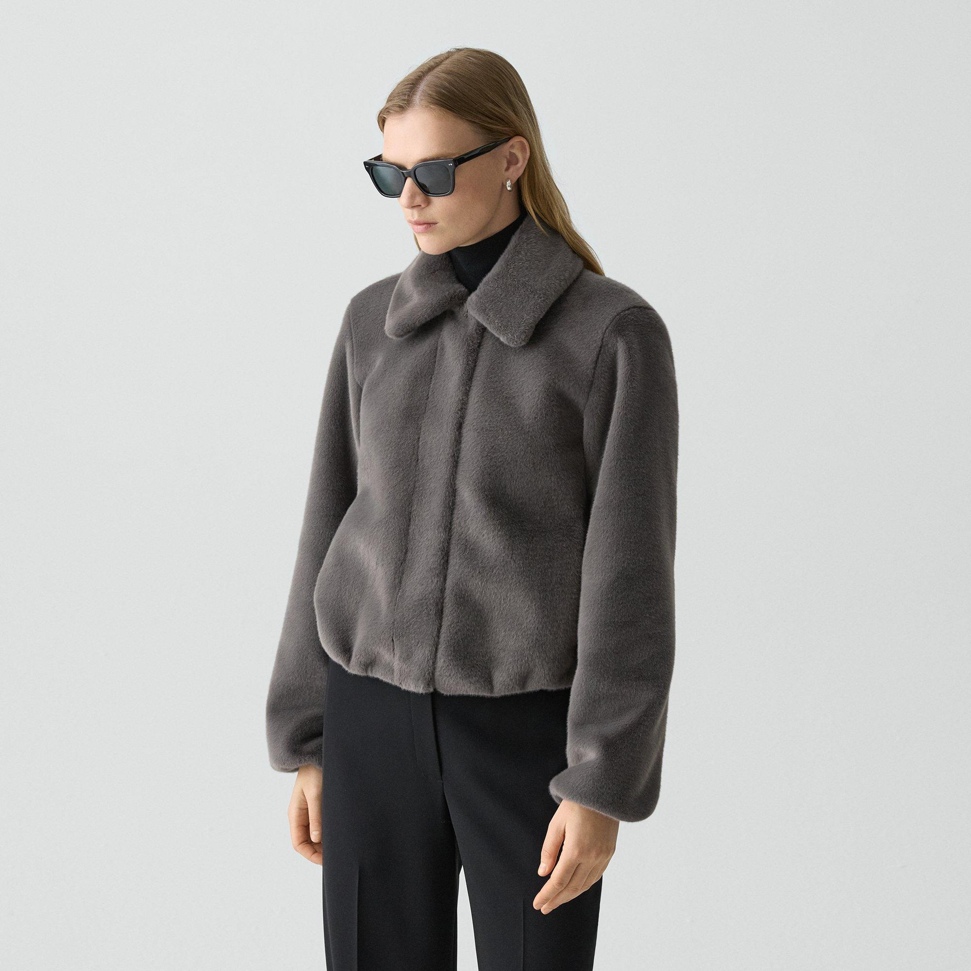 Collared Jacket in Faux Fur - 3