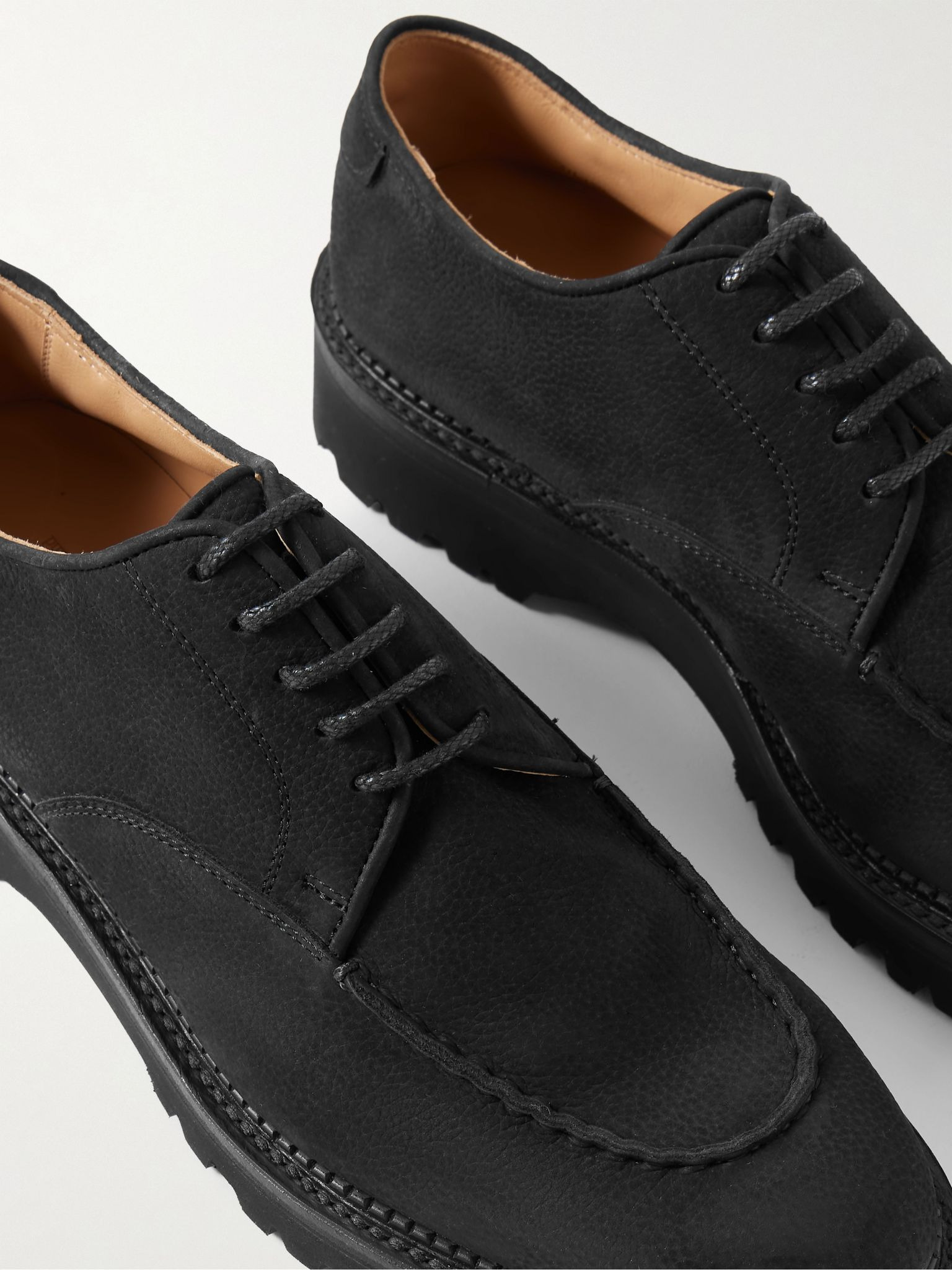 Land Rugged Suede Derby Shoes Black - 6
