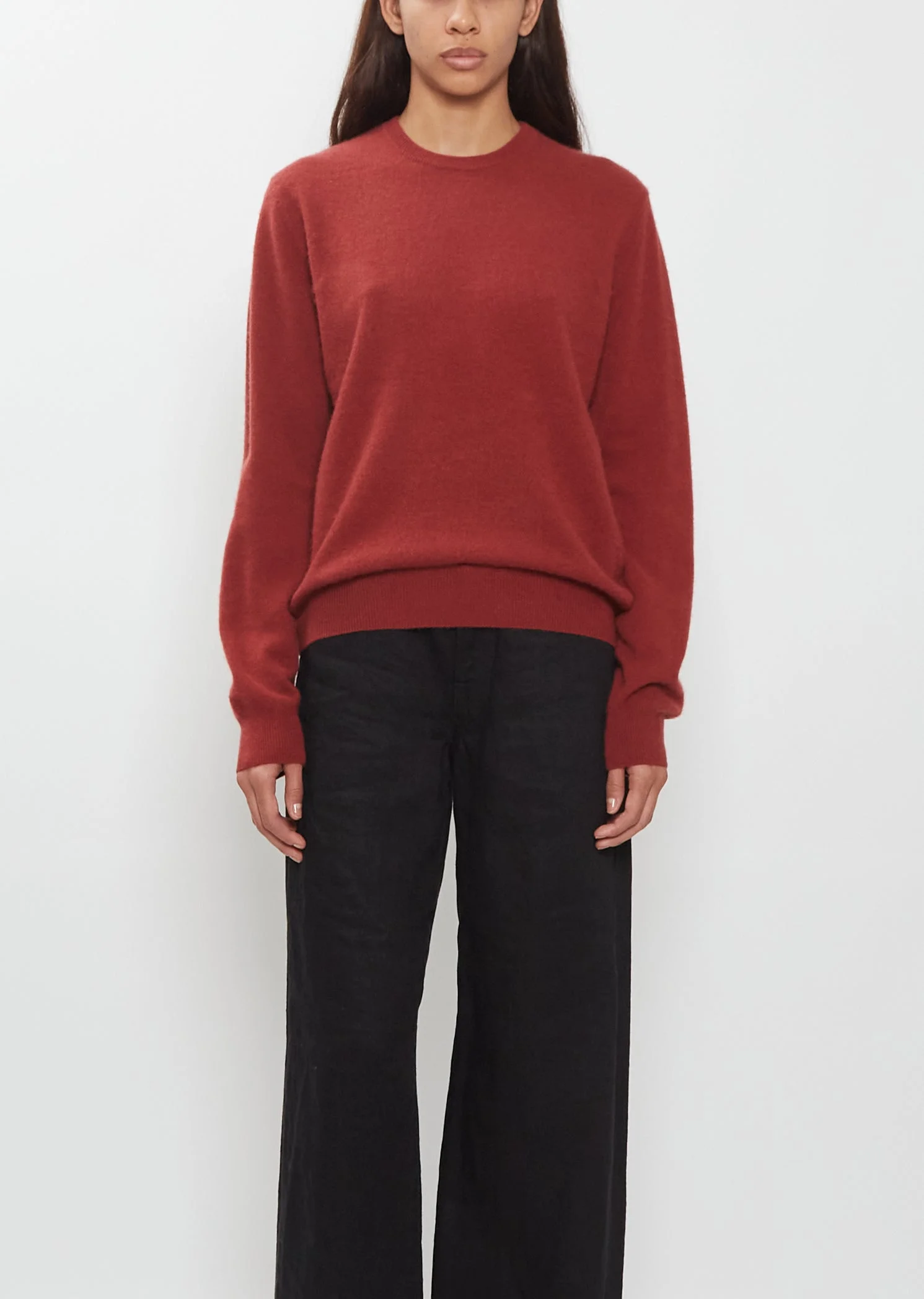 Mini R-Neck Cashmere Sweater — Burgundy - 1