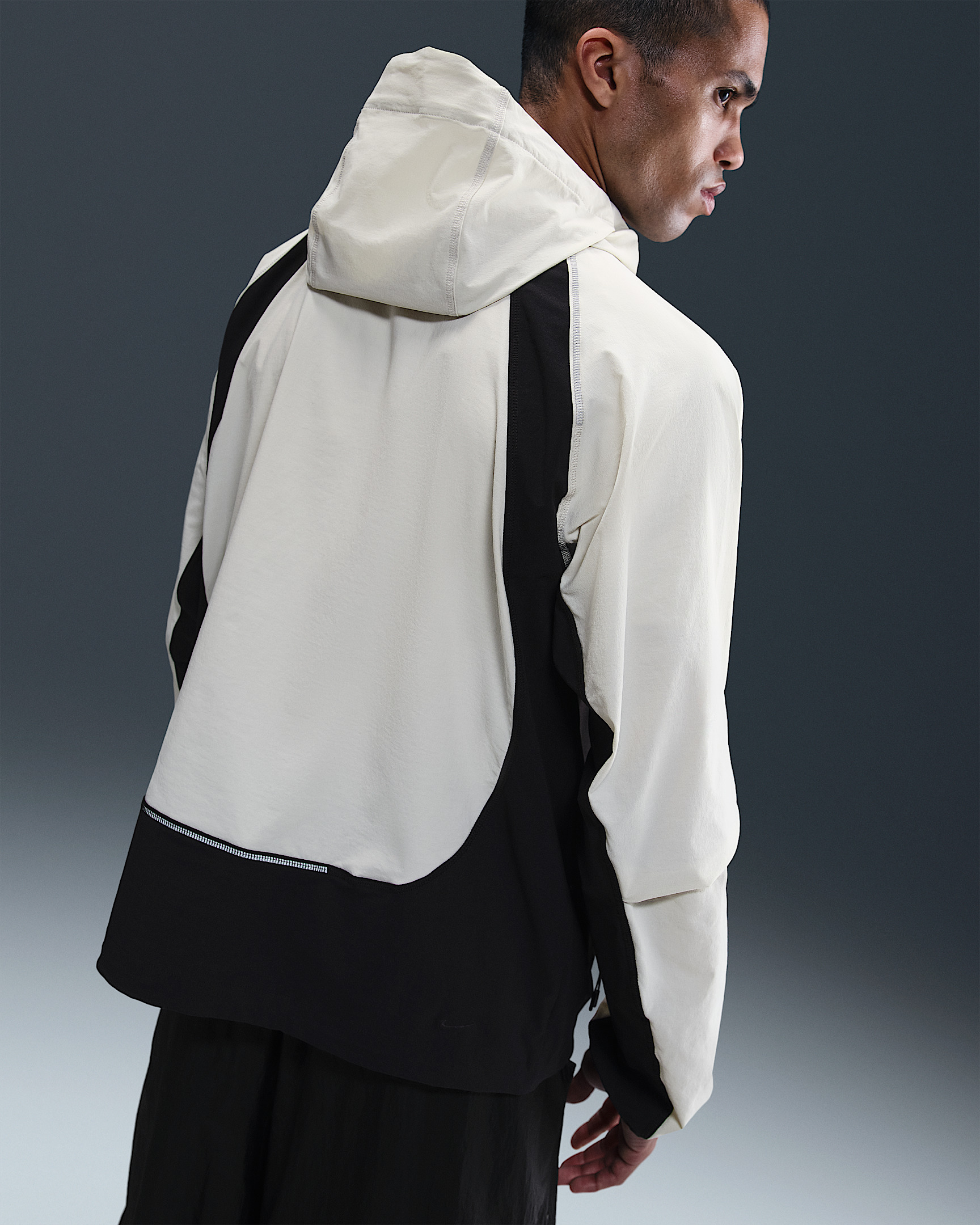 Nike Tech Men's Dri-FIT Woven Color-Block Windrunner Loose Jacket - 2