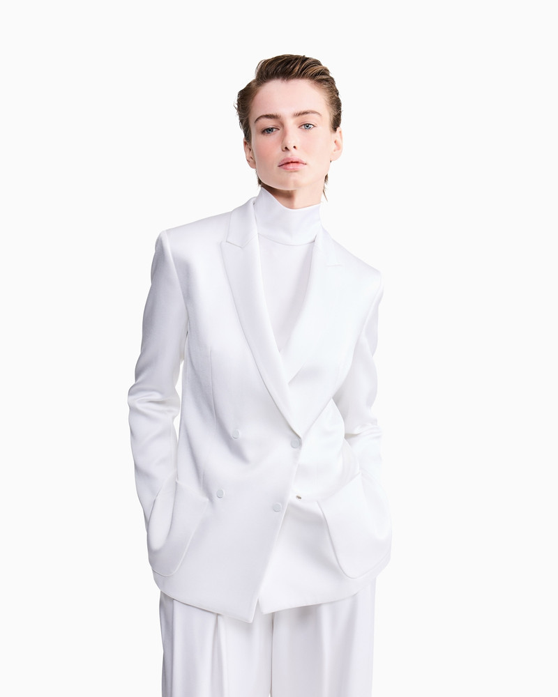 THREE-PIECE DOUBLE-BREASTED OLYMPIC CEREMONY SUIT 8