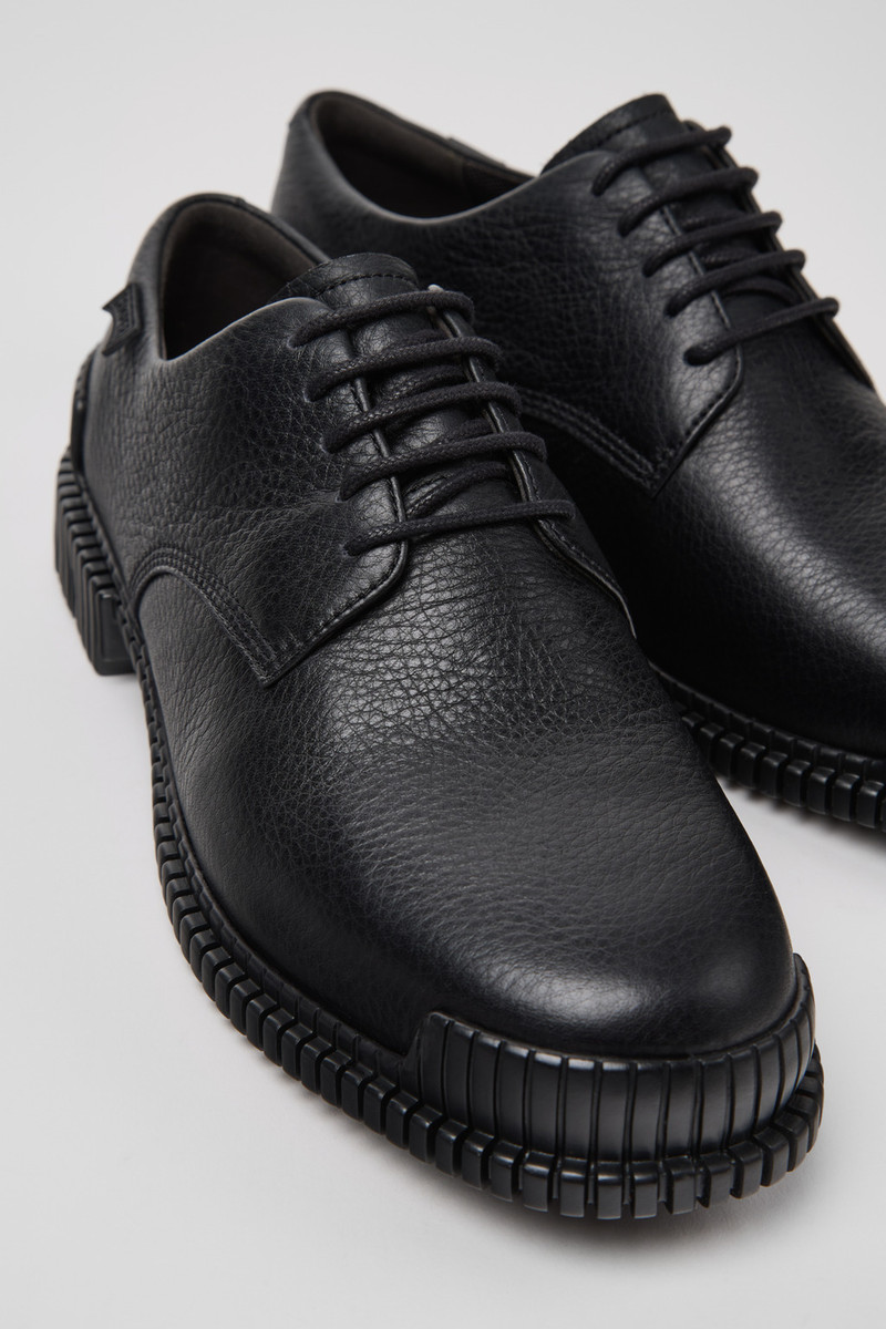 Black Leather Shoes for Women. 2
