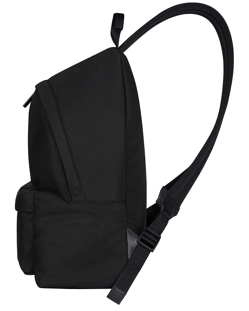 Eseential U Backpack - 3
