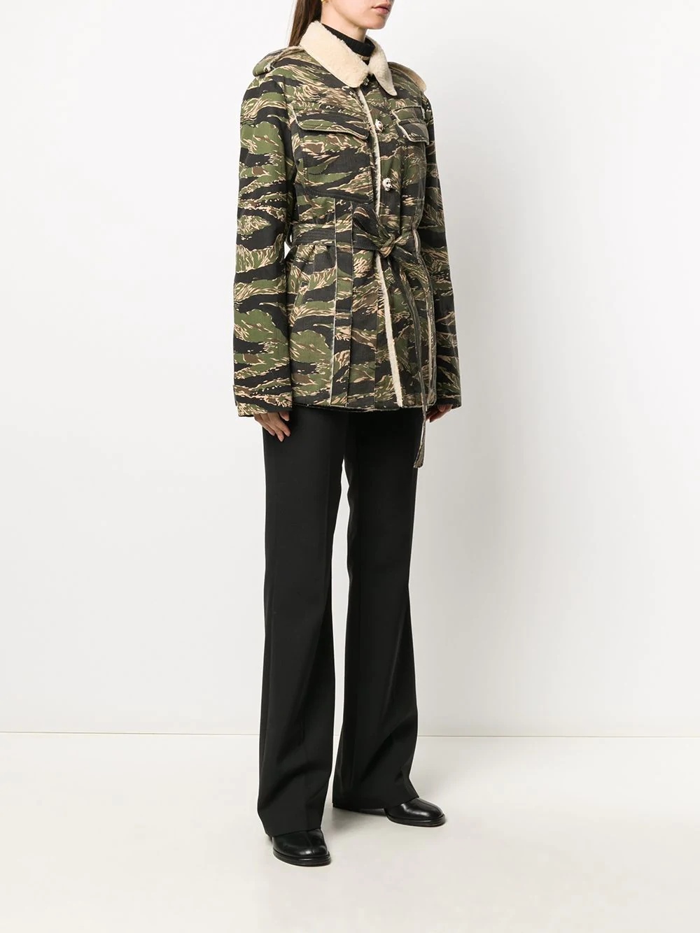 camouflage-print buttoned jacket - 3