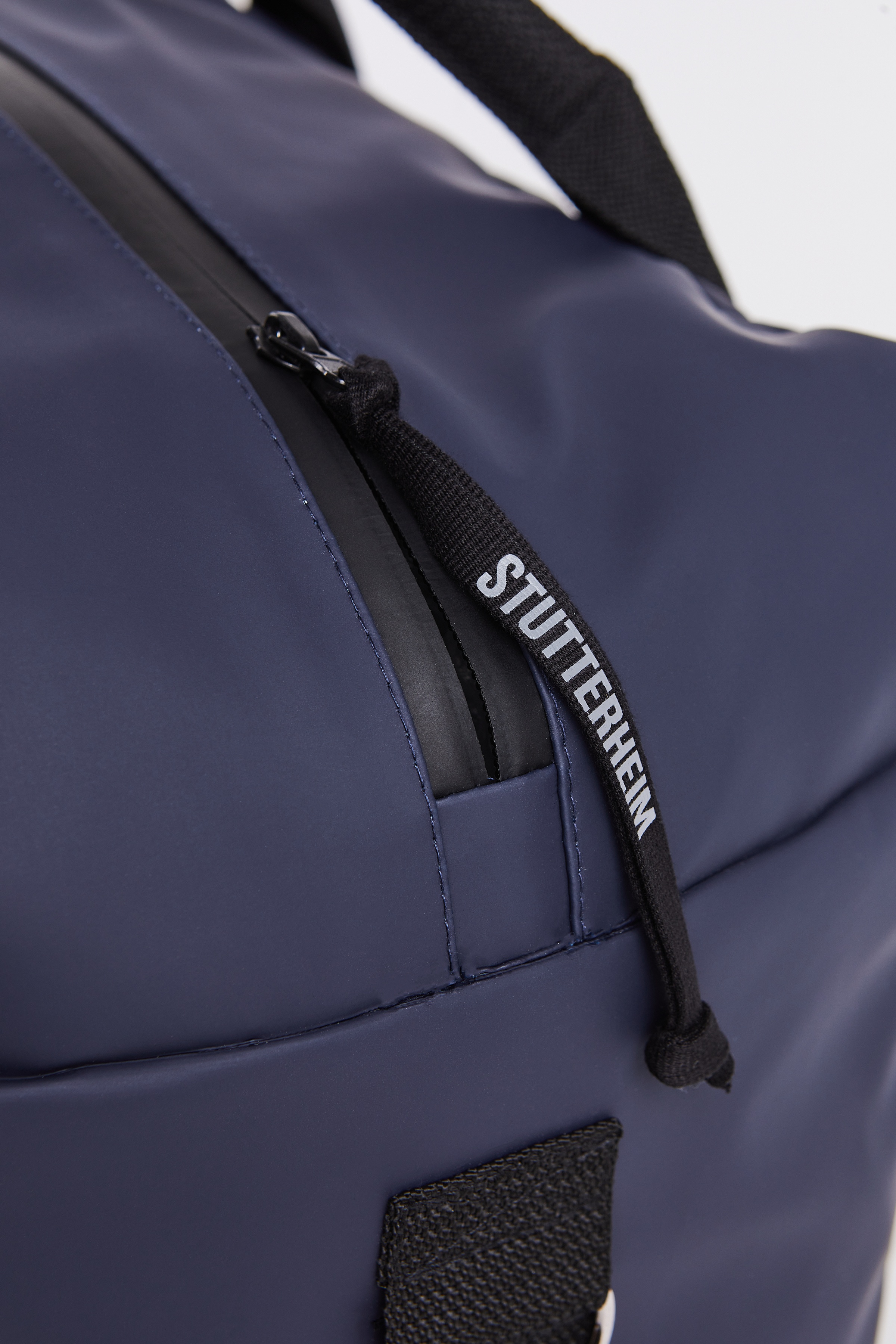 Svea Box Bag Navy - 7