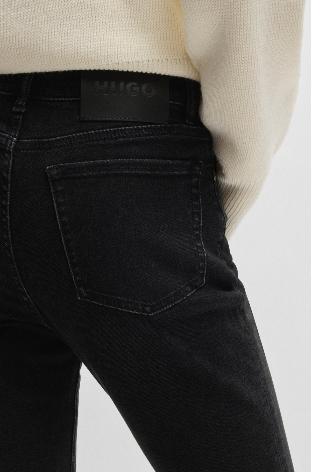 SLIM-FIT JEANS IN BLACK STRETCH DENIM - 5