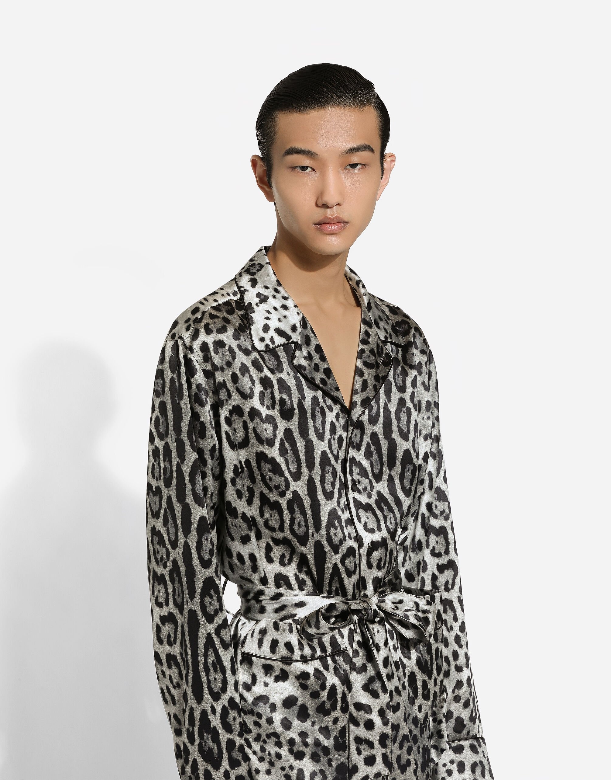 Leopard-print satin robe - 4